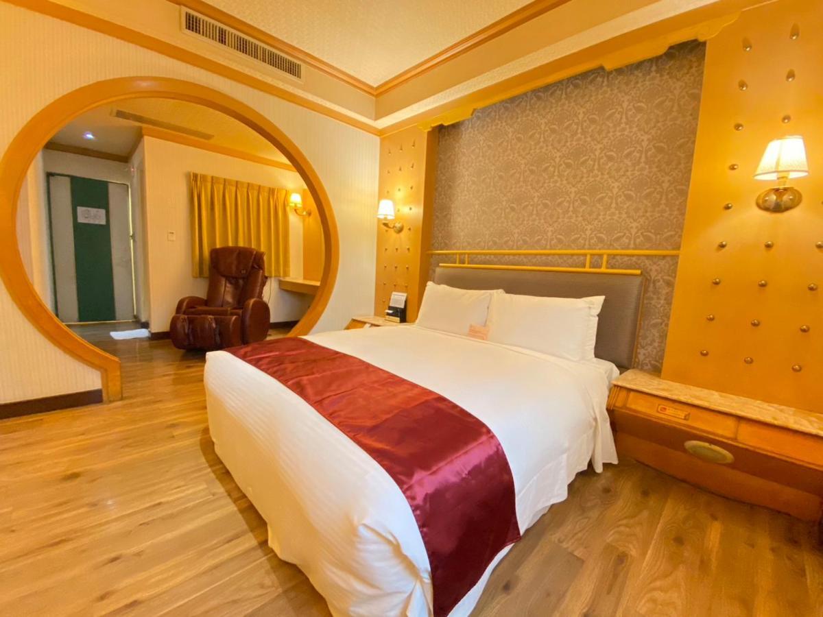 I Live Motel Kaohsziung Kültér fotó