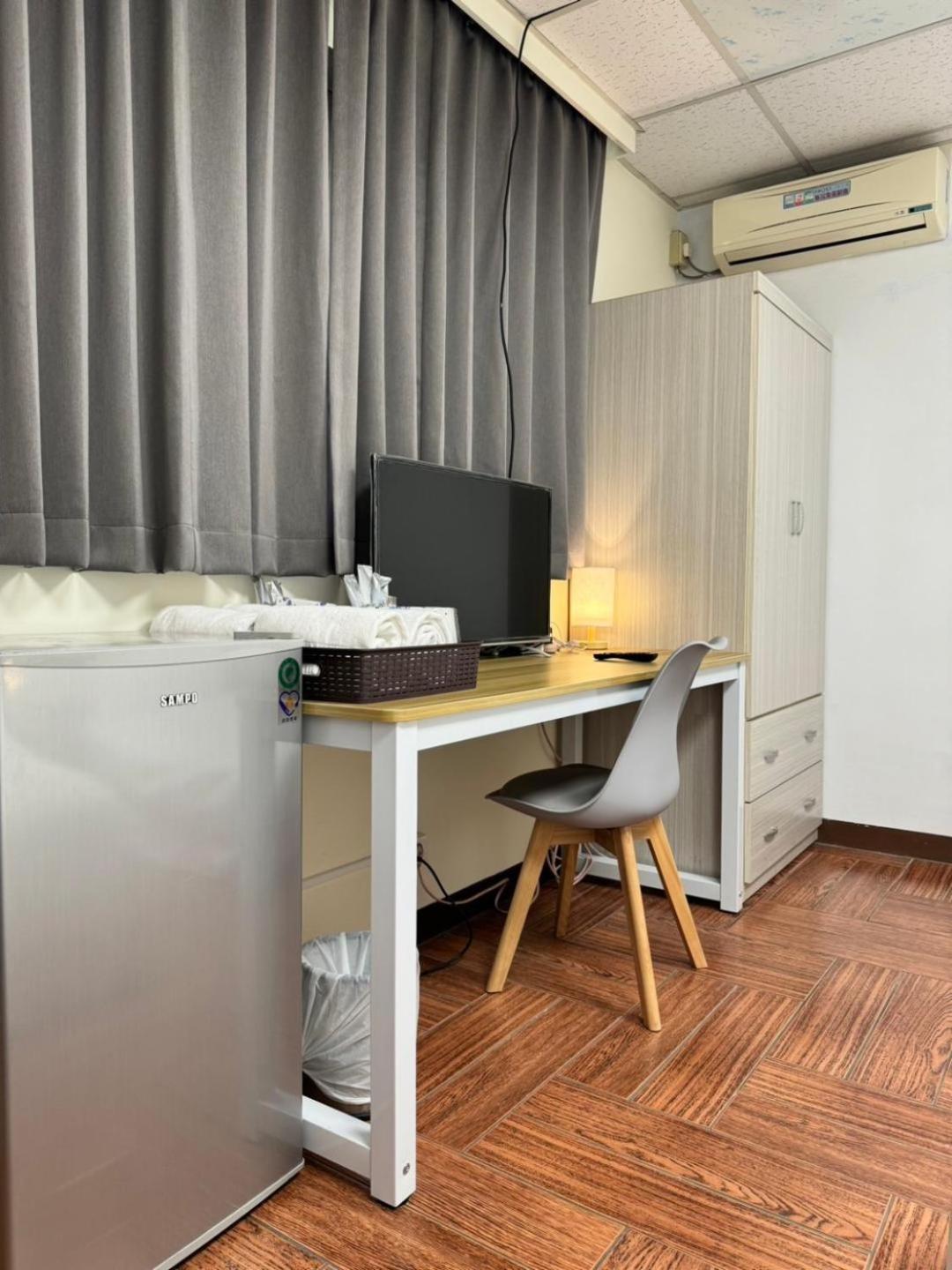 I Live Motel Kaohsziung Kültér fotó